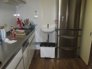 横浜市T様邸 キッチン・手洗い・収納リフォーム